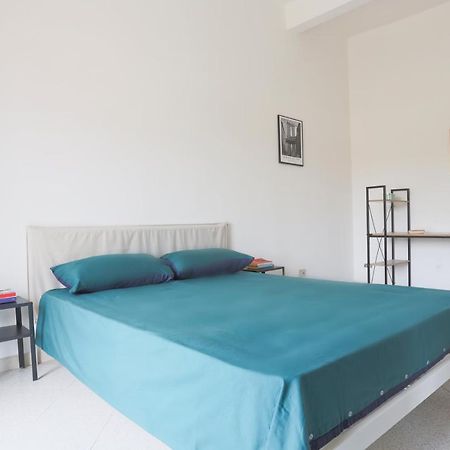 Bright Apartment Near The Sea With Parking Salerno Eksteriør bilde