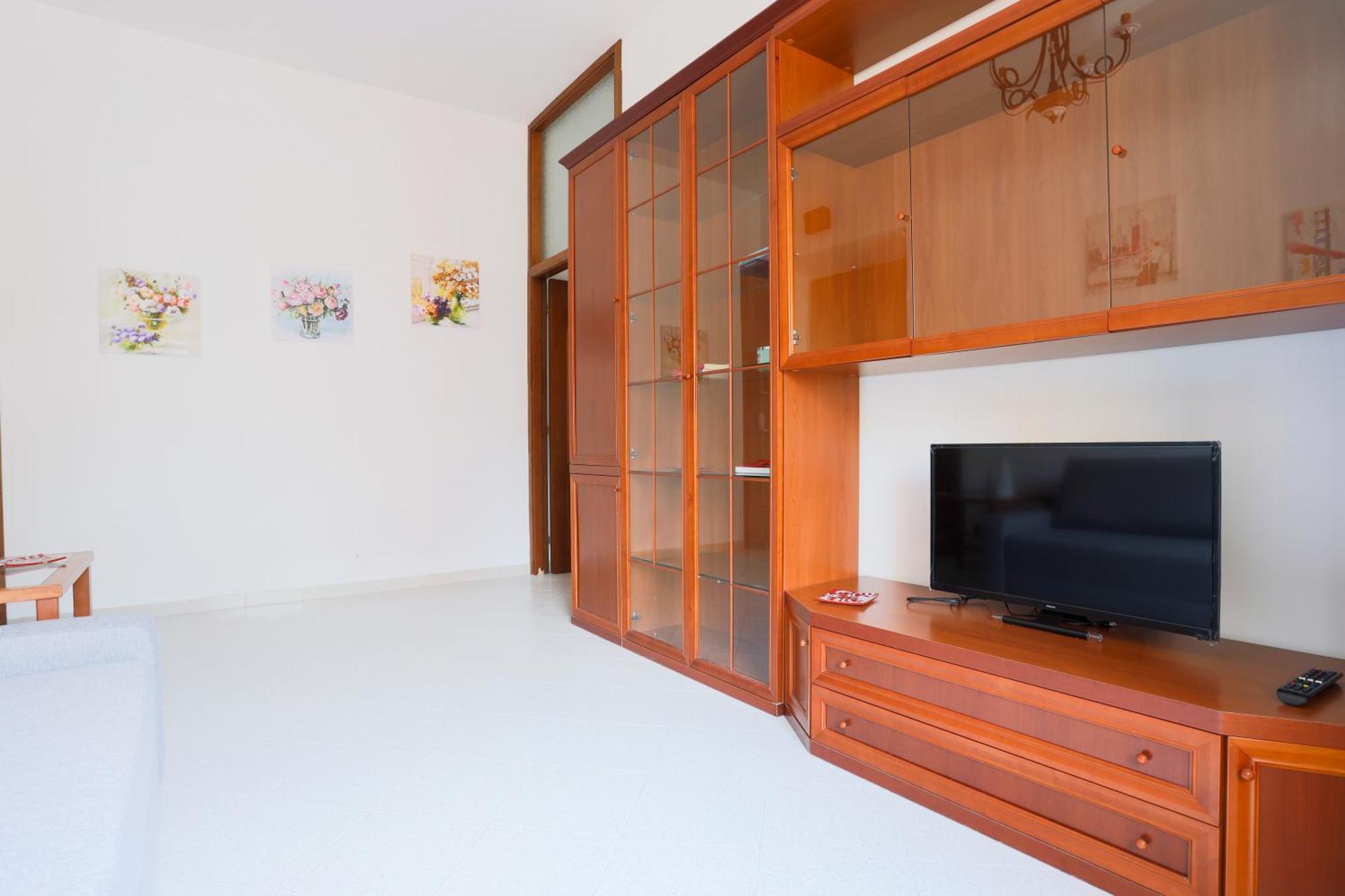 Bright Apartment Near The Sea With Parking Salerno Eksteriør bilde